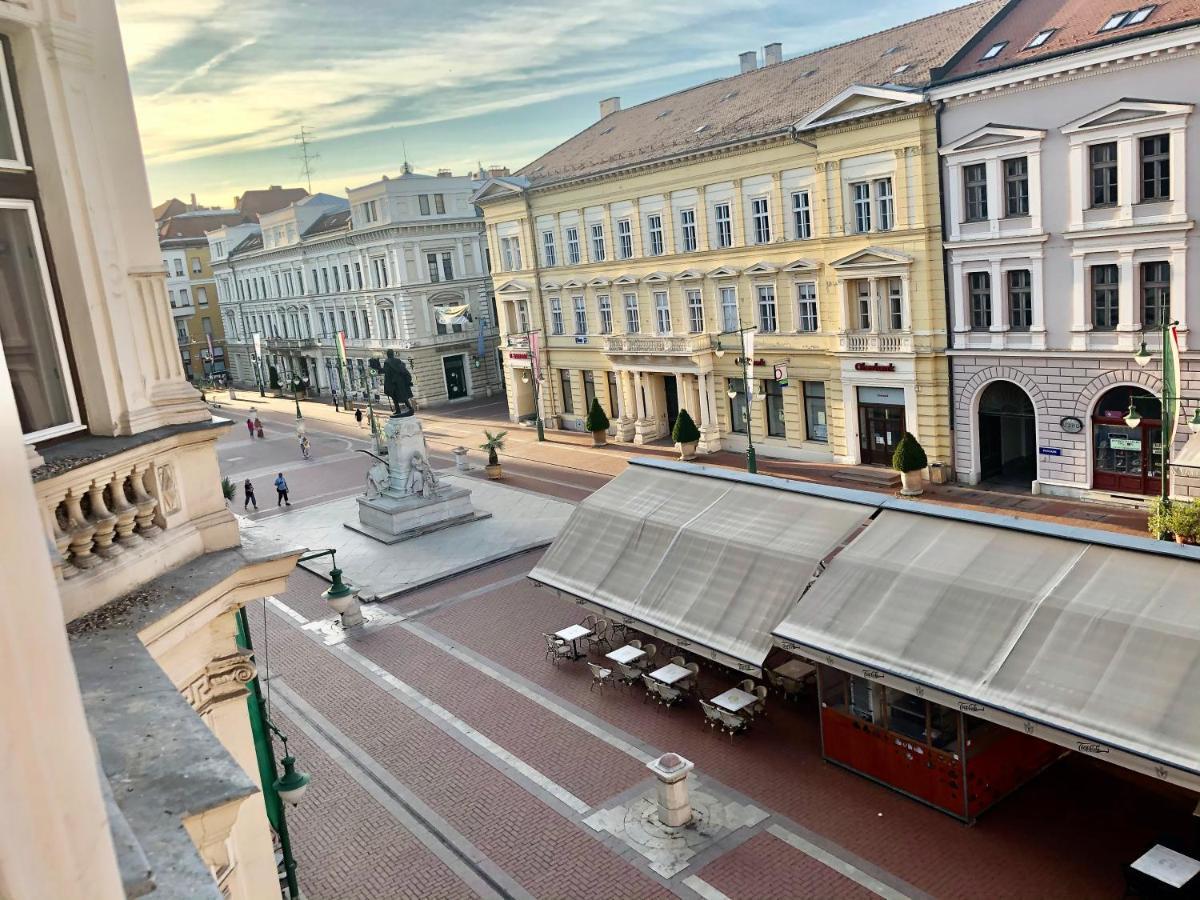 Silver Dawn Apartments Сегед Екстер'єр фото