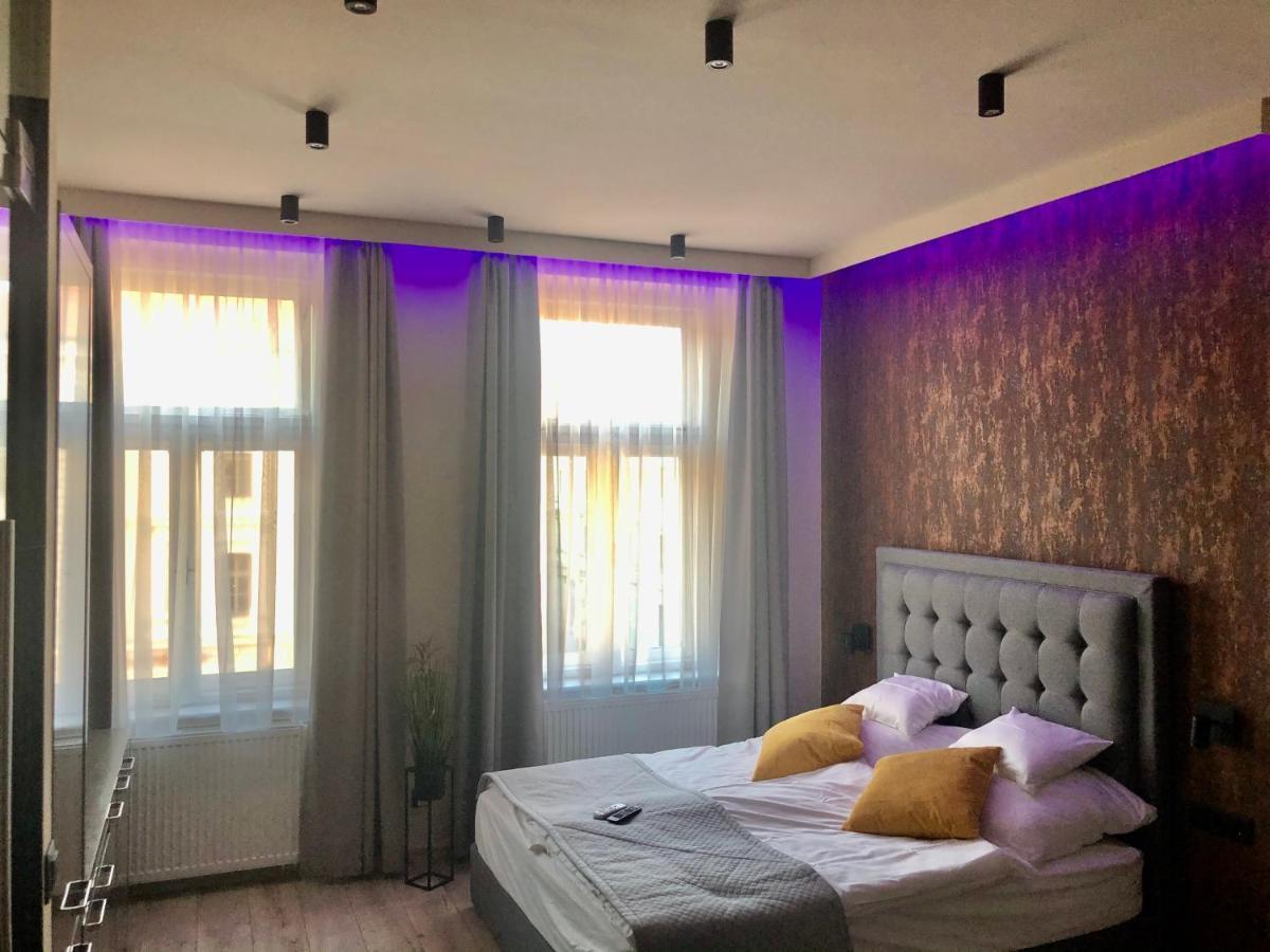 Silver Dawn Apartments Сегед Екстер'єр фото