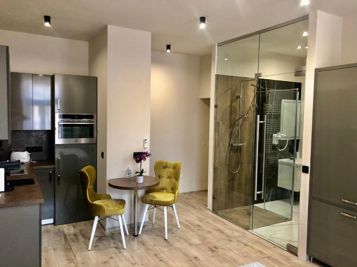 Silver Dawn Apartments Сегед Екстер'єр фото