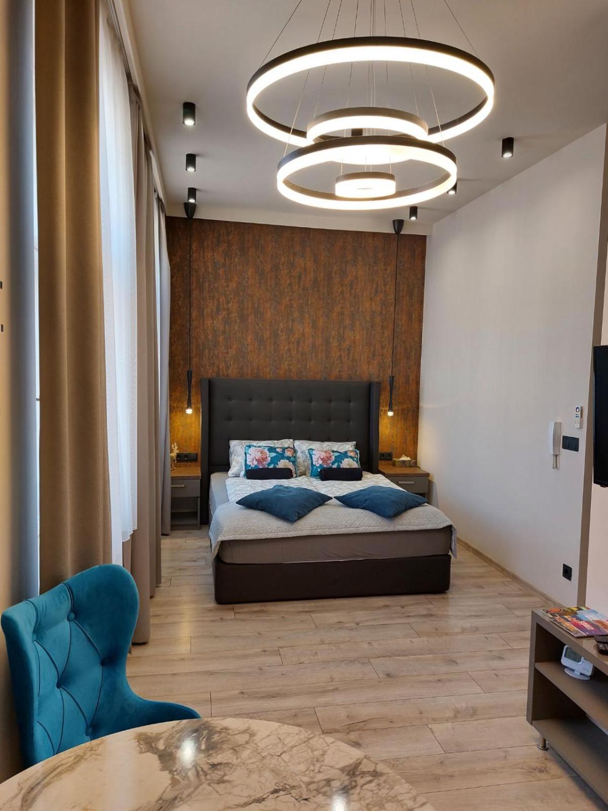 Silver Dawn Apartments Сегед Екстер'єр фото