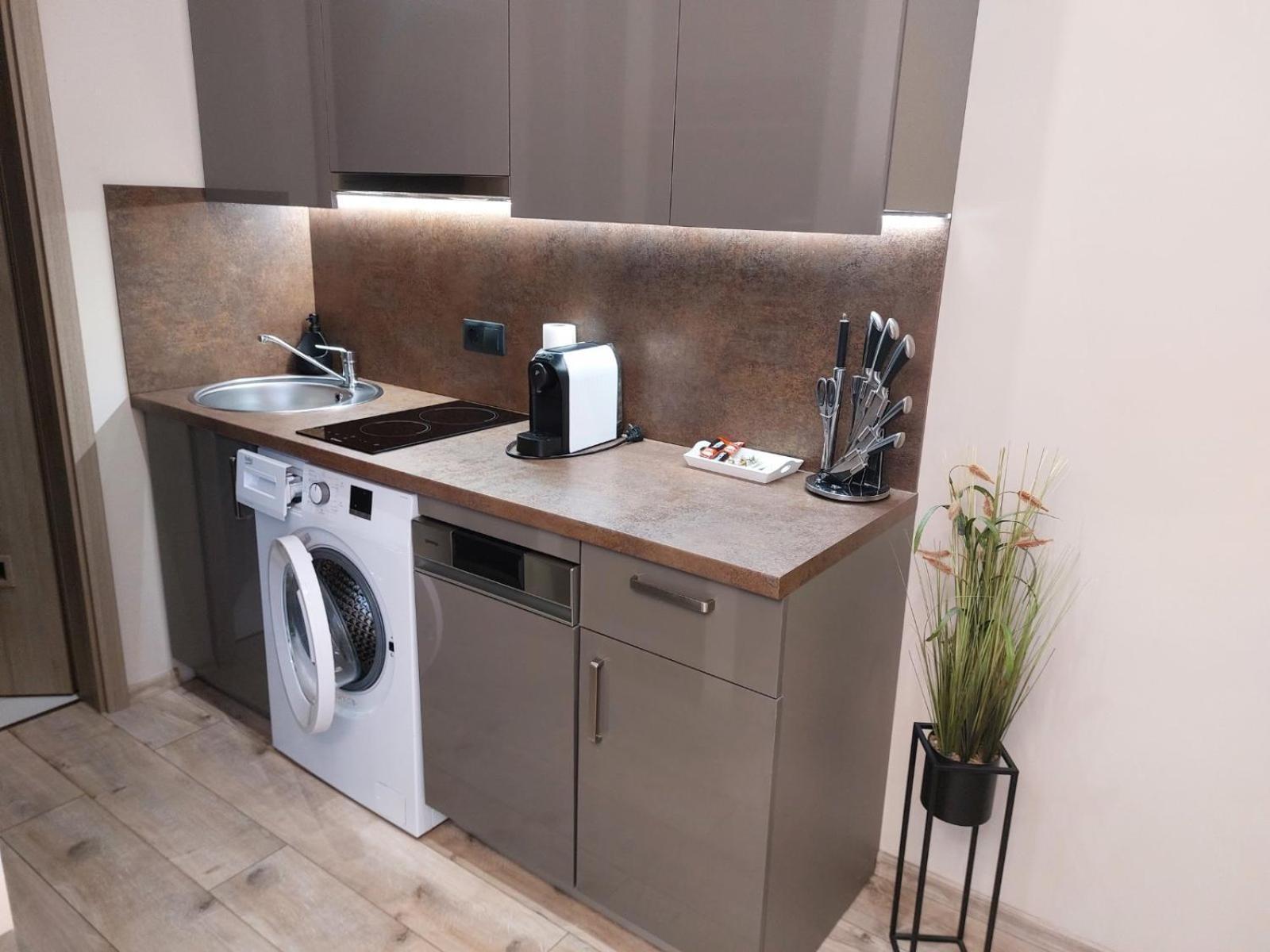 Silver Dawn Apartments Сегед Екстер'єр фото