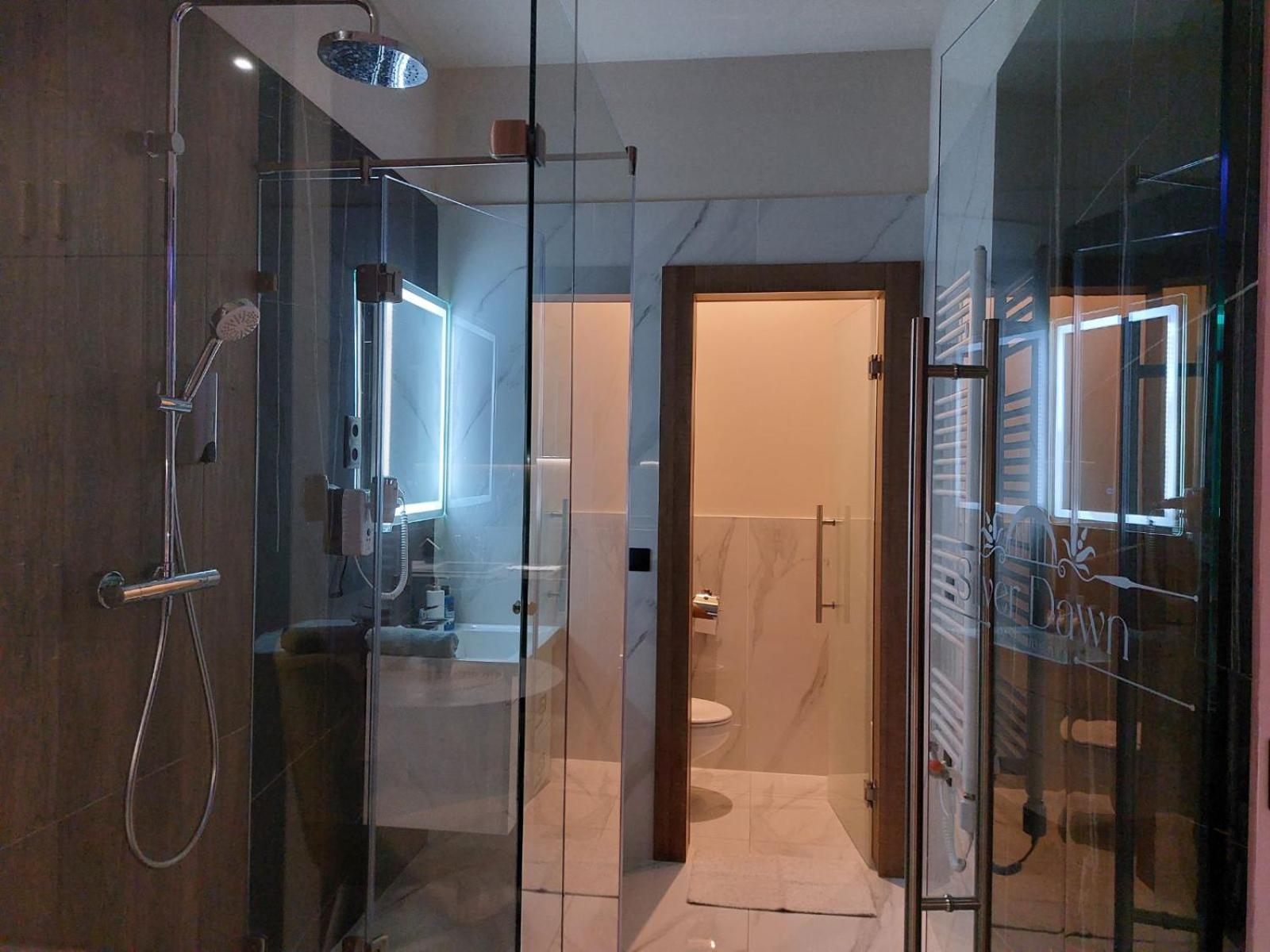 Silver Dawn Apartments Сегед Екстер'єр фото