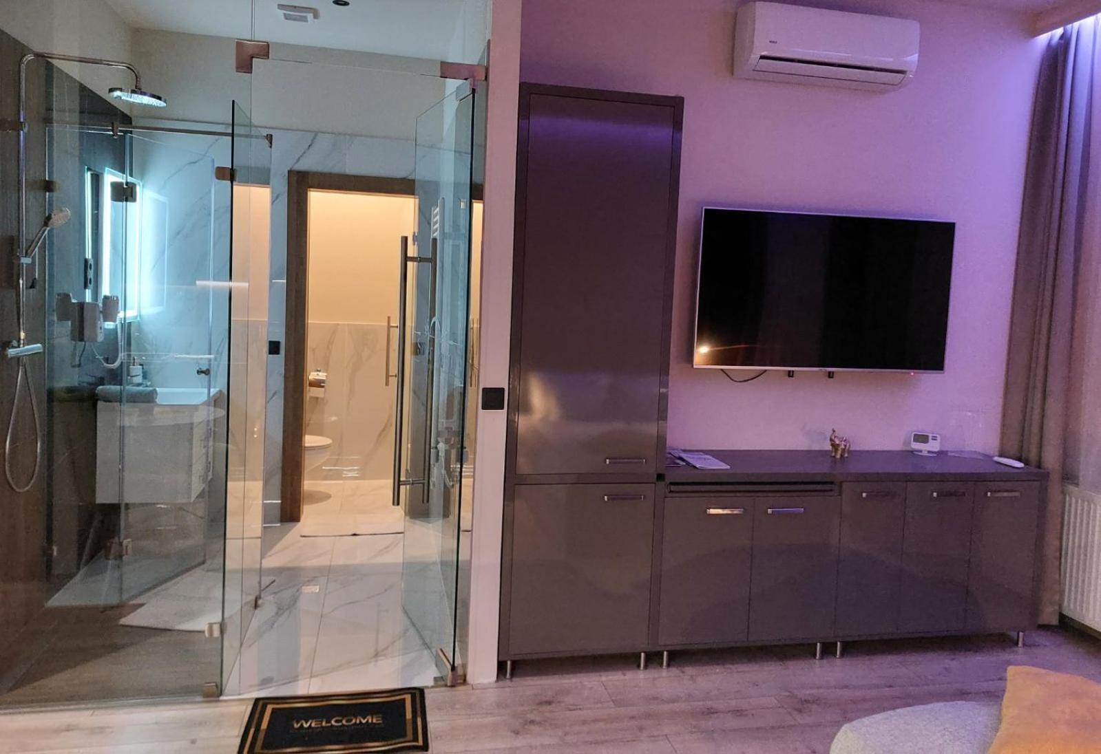 Silver Dawn Apartments Сегед Екстер'єр фото